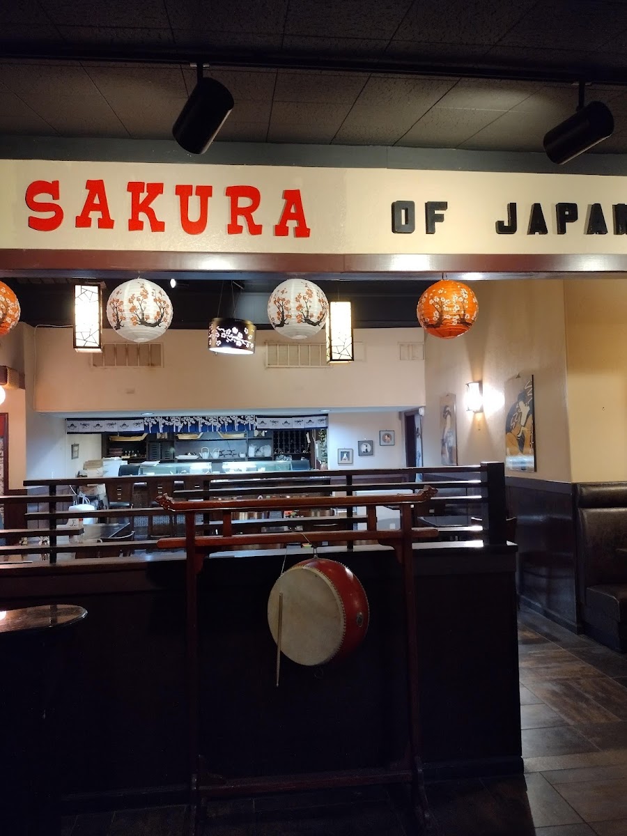 Sakura Noodle House & Sushi Bar